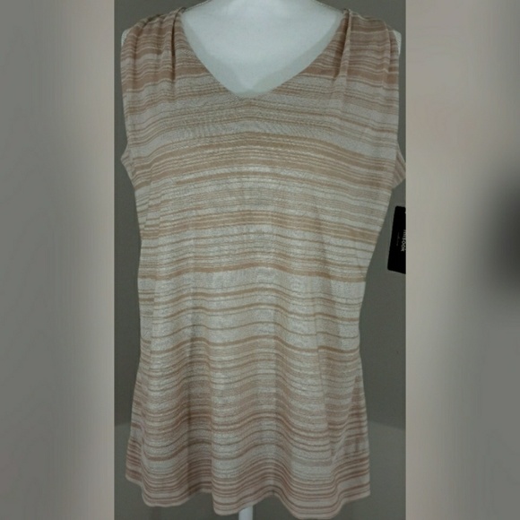 Misook collection sleeveless top - Picture 2 of 3